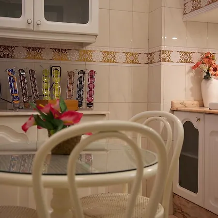 Apartment Plaza De Austria Cordoba