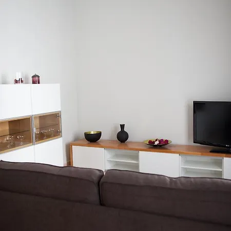 Plaza De Austria Cordoba