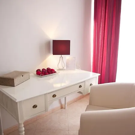 Apartment Plaza De Austria Cordoba