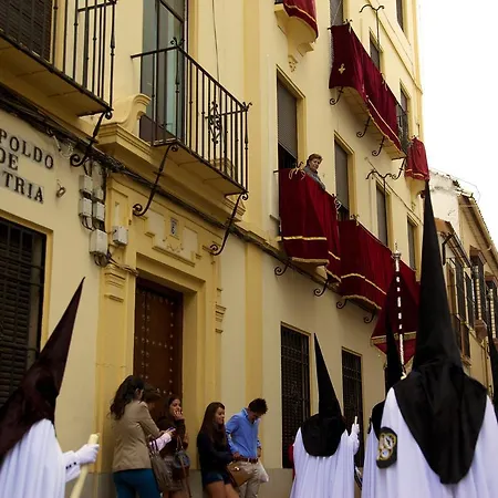 Plaza De Austria Cordoba