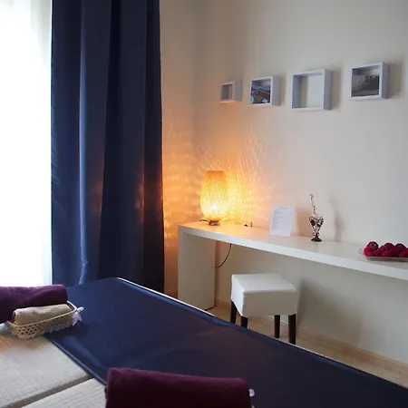 アパルタメントス プラザ デ オーストリア