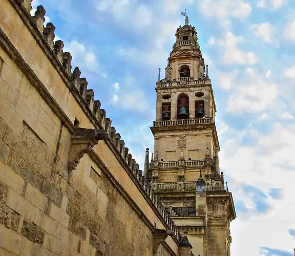 Plaza De Austria Córdoba
