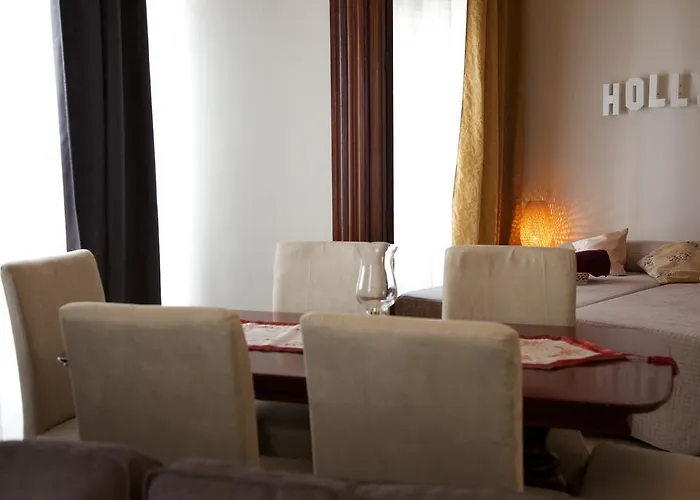 Apartman Plaza De Austria